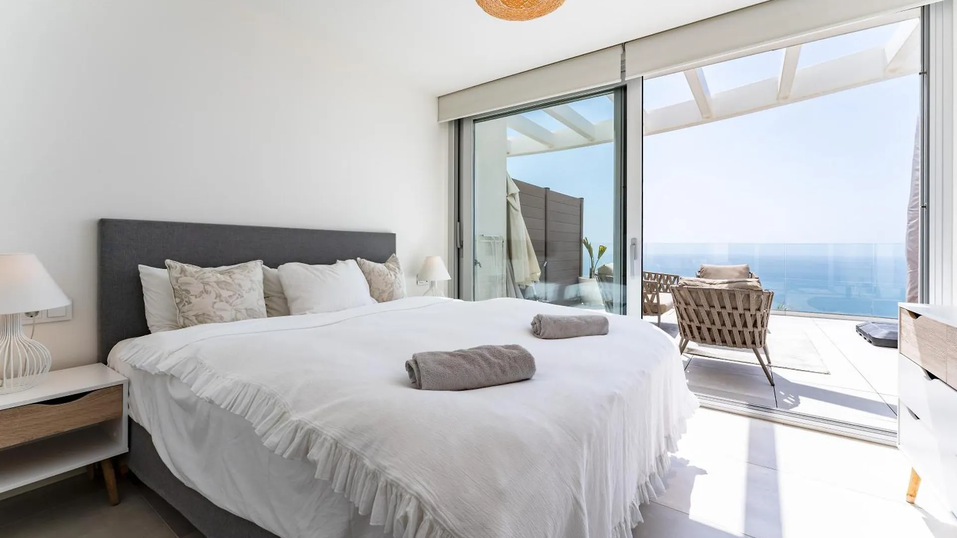 Luxury Penthouse With Rooftop Fuengirola 0*,